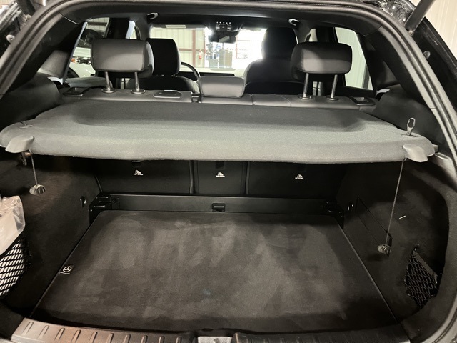 2025 Mercedes Benz GLA 250 photo 3