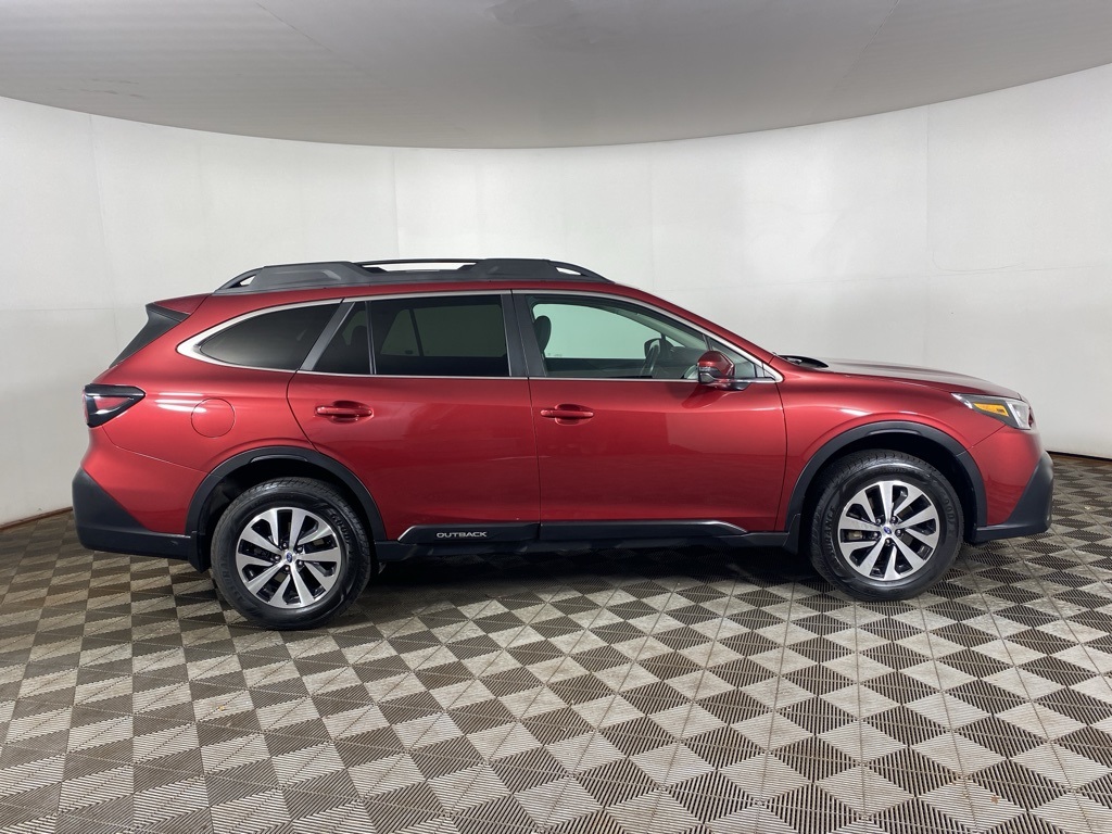 2021 Subaru Outback Premium photo 2