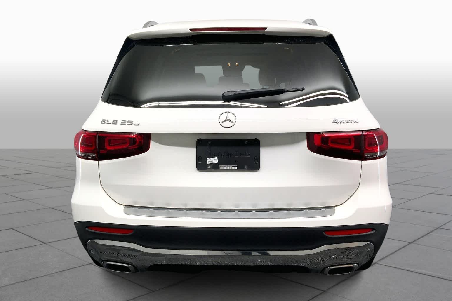 2021 Mercedes Benz GLB 250 4MATIC photo 4