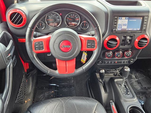 2014 Jeep Wrangler Unlimited Rubicon X photo 7