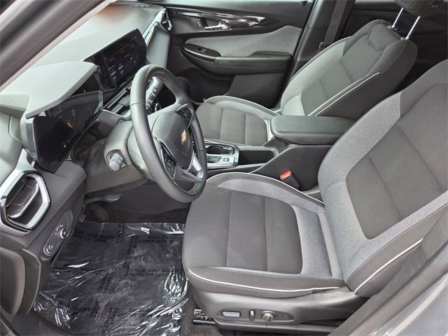 2024 Chevrolet Trailblazer LT photo 10