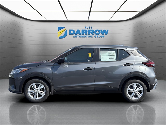 2025 Nissan Kicks Play S photo 2