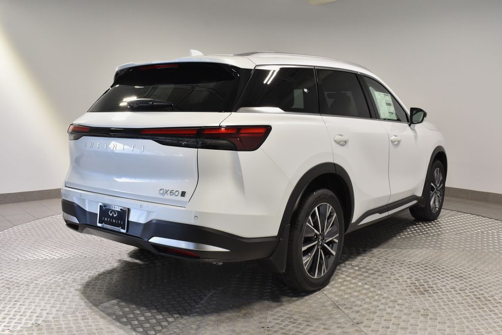 2026 Infiniti QX60 Luxe AWD photo 3