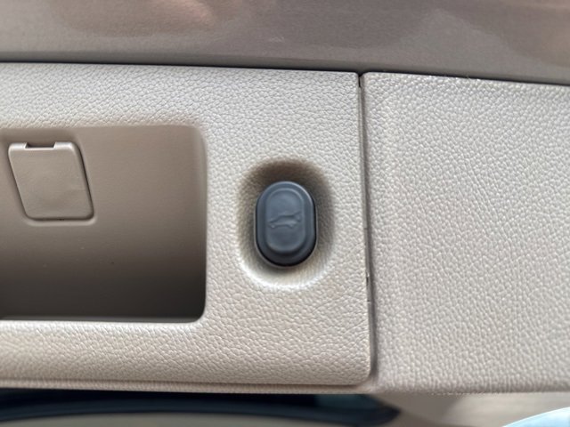 2018 Chevrolet Tahoe LT photo 39