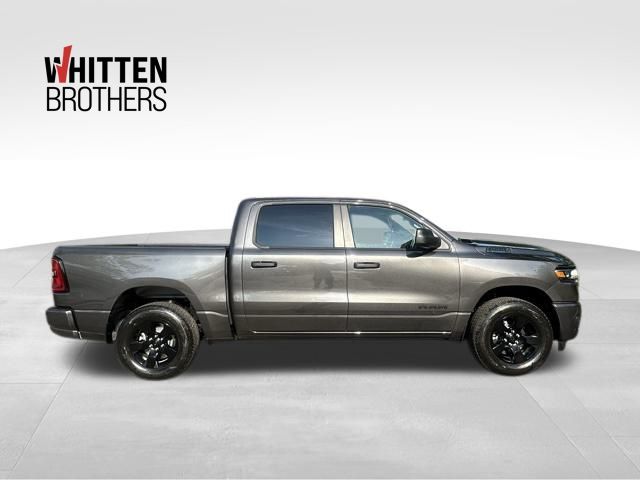 2025 Ram 1500 Tradesman photo 3