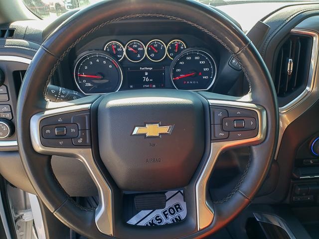 2023 Chevrolet Silverado 3500HD LT photo 17
