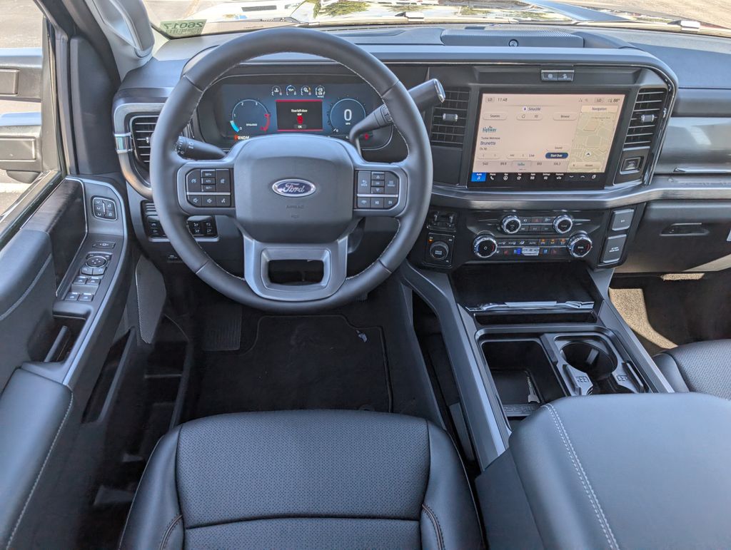 2026 Ford F-350 Lariat photo 6