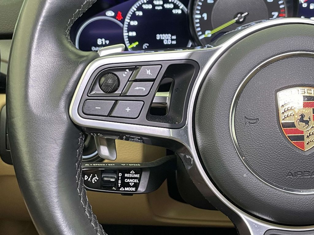 2022 Porsche Cayenne E-Hybrid Base photo 36