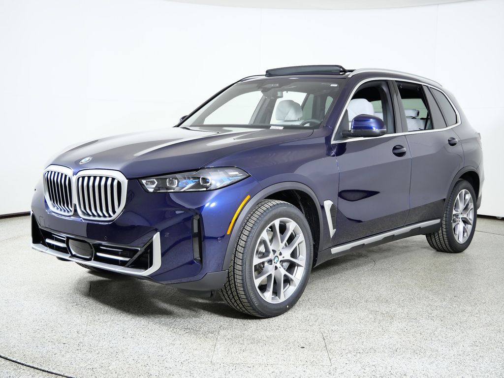 2026 BMW X5 Base's photo