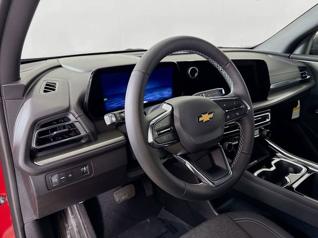 2025 Chevrolet Traverse photo 9