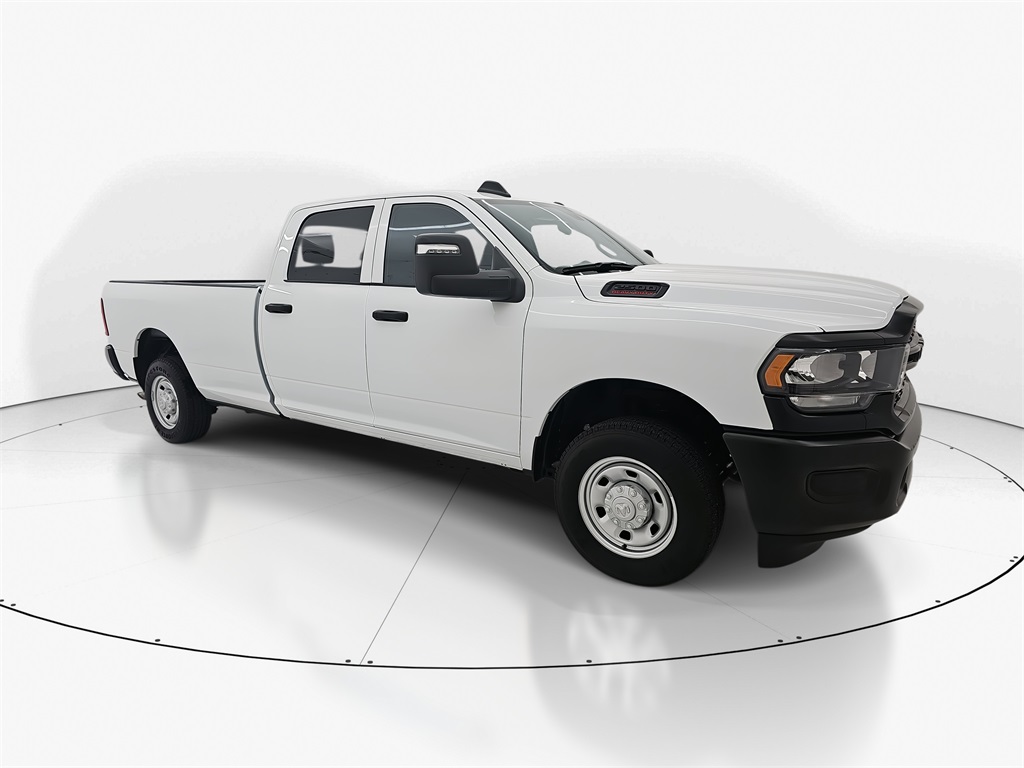 2024 Ram 2500 Tradesman photo 2