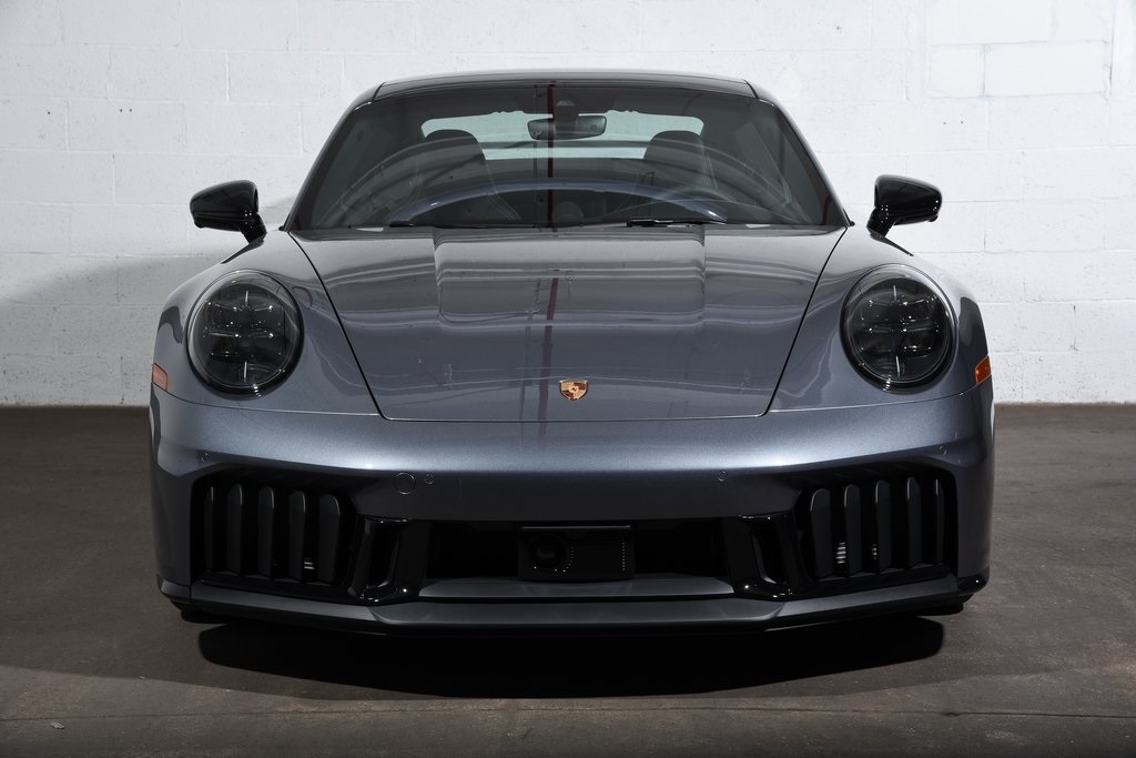 2026 Porsche 911 Coupe GTS photo 10