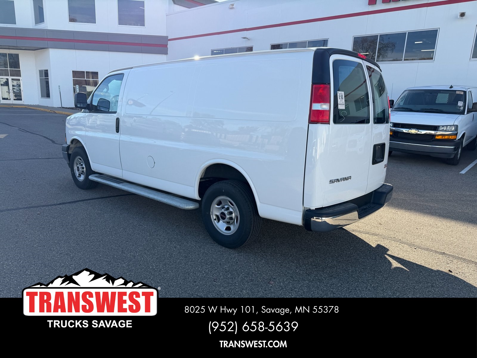 2024 Gmc Savana 2500 Cargo photo 3