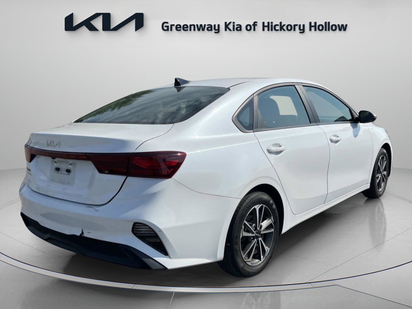 2024 Kia Forte LXS photo 7