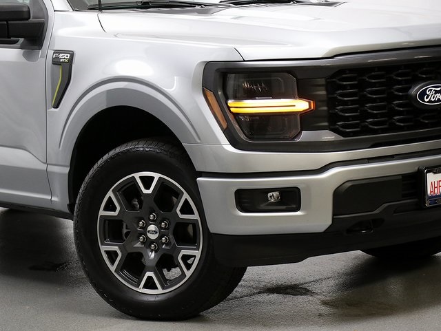 2025 Ford F-150 STX photo 3