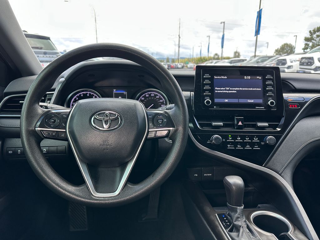 2021 Toyota Camry LE photo 15