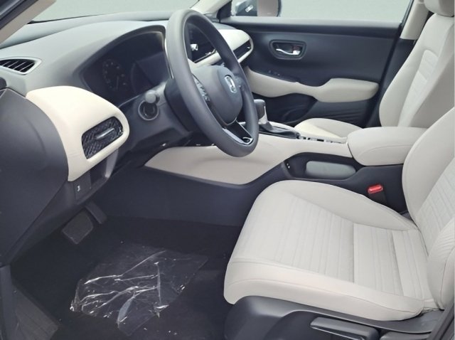 2026 Honda HR-V LX photo 16