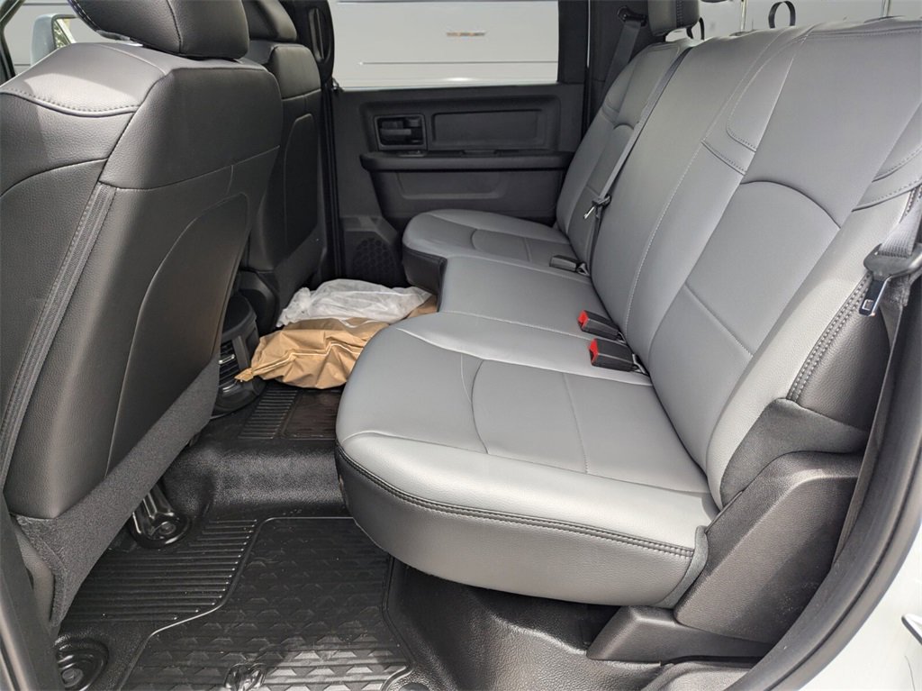 2025 Ram 3500 Tradesman photo 8