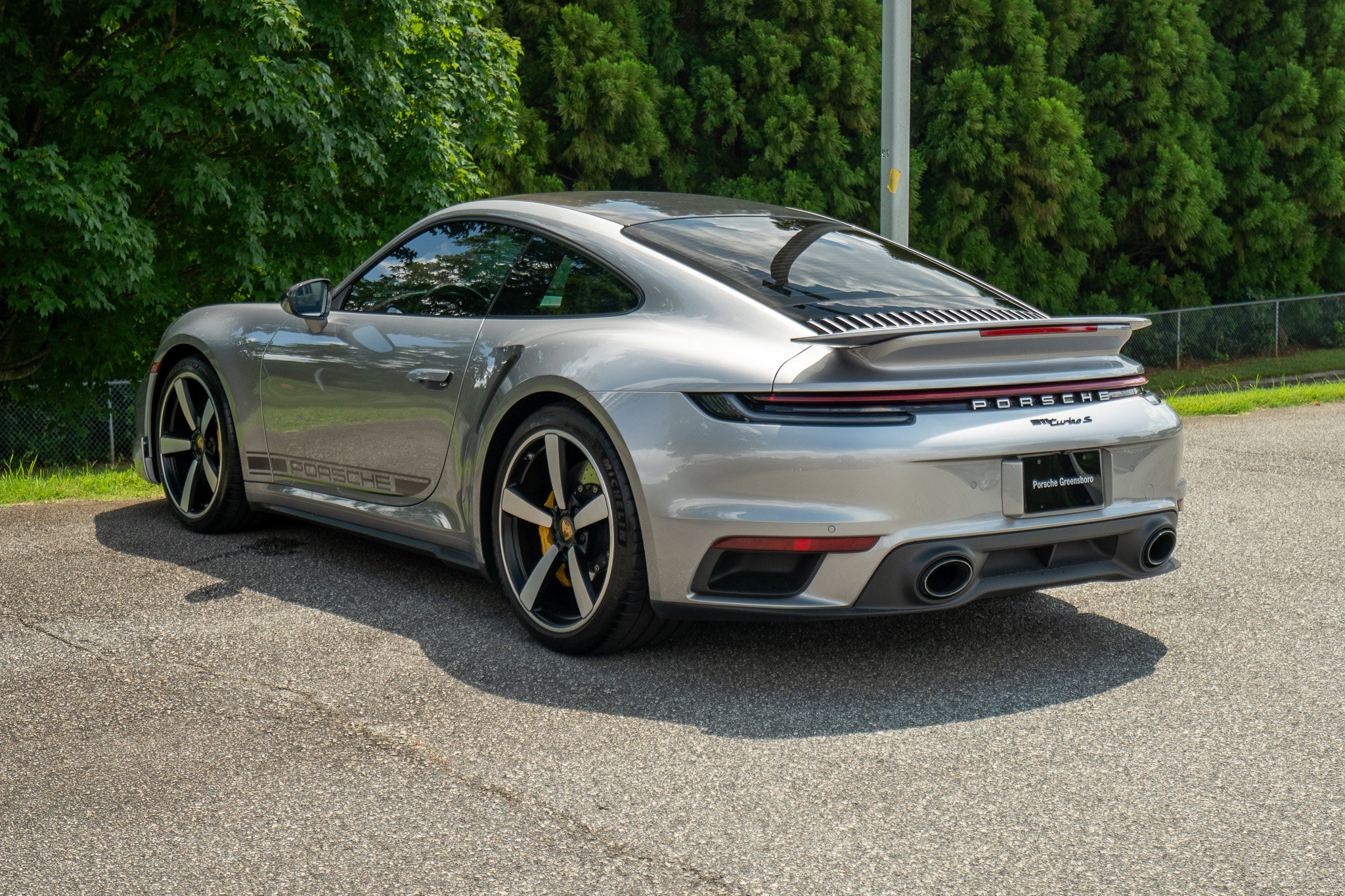 2021 Porsche 911 Turbo S photo 3