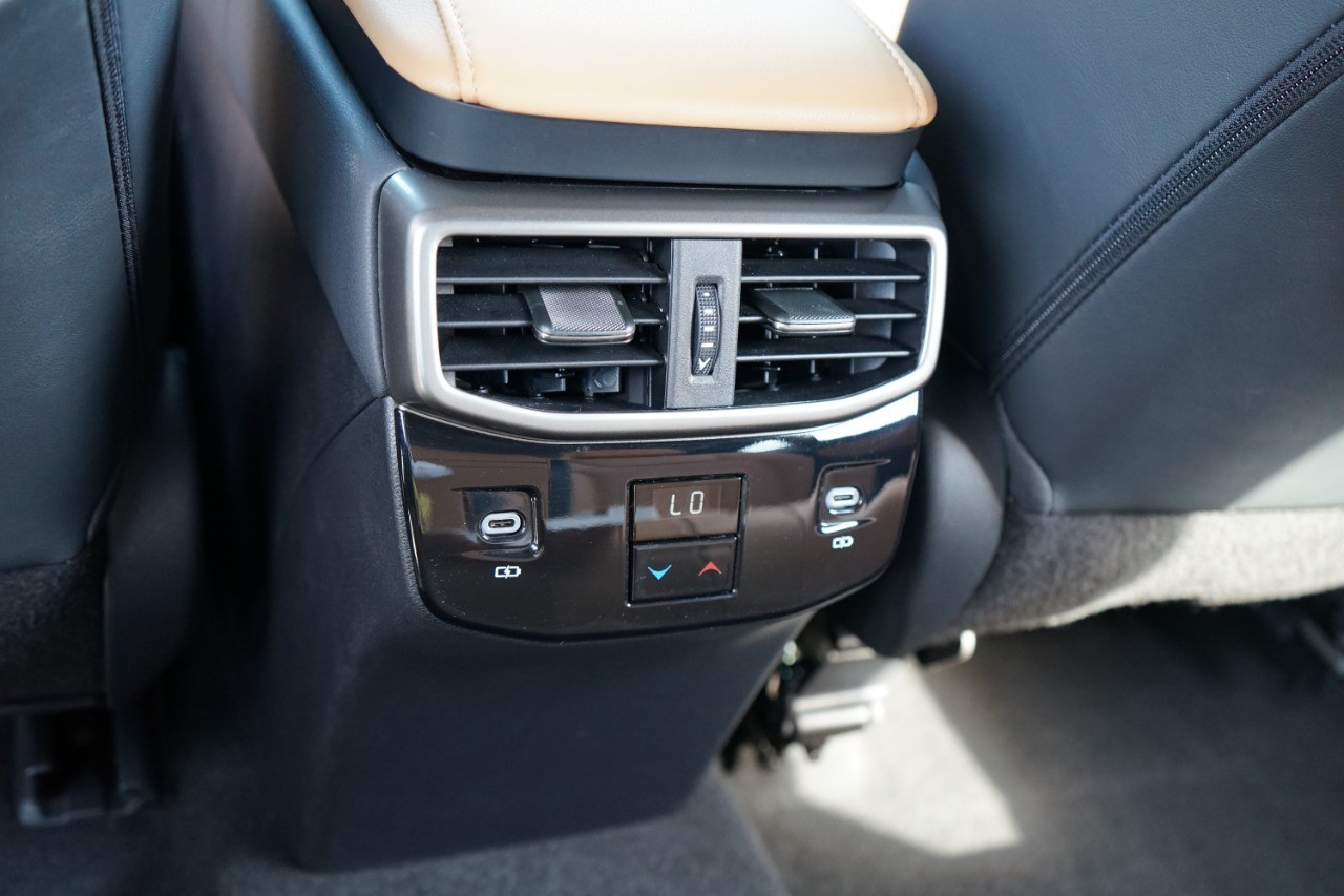 2025 Lexus RX 350 Premium photo 28