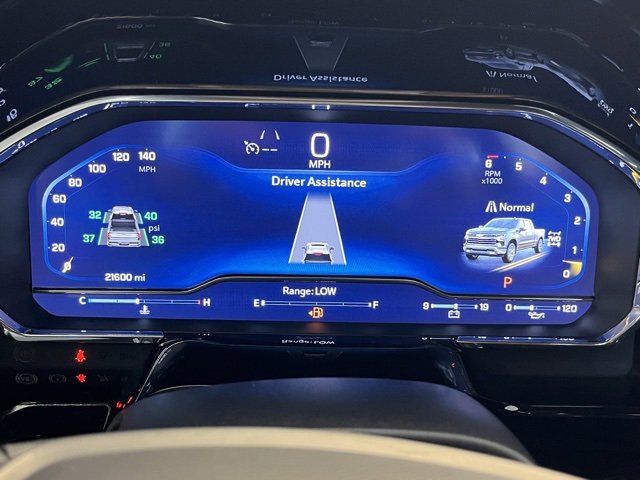 2024 Chevrolet Silverado 1500 RST photo 4