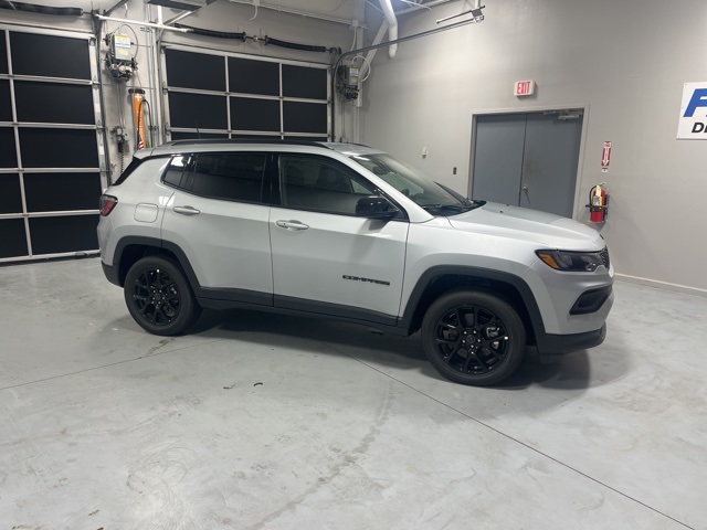 2026 Jeep Compass Altitude's photo