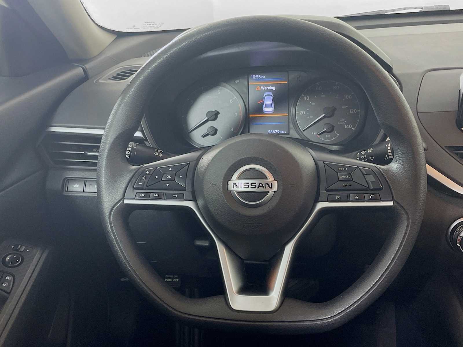 2022 Nissan Altima 2.5 S photo 8