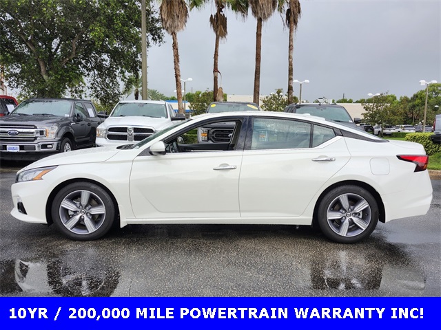 2022 Nissan Altima 2.5 SL photo 2