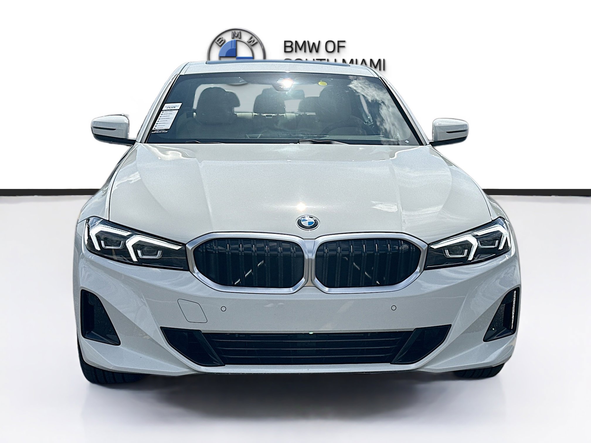 2025 Bmw 330i photo 2