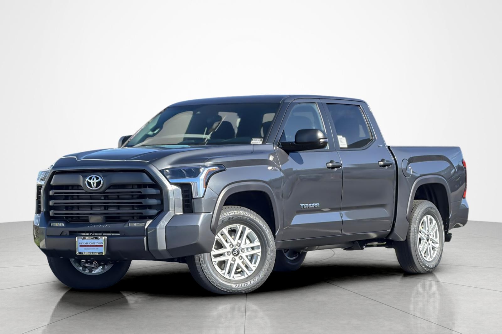 2026 Toyota Tundra SR5's photo