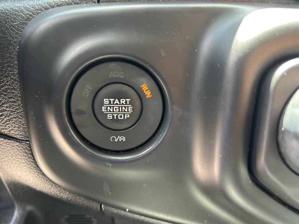 2022 Jeep Gladiator High Altitude photo 40