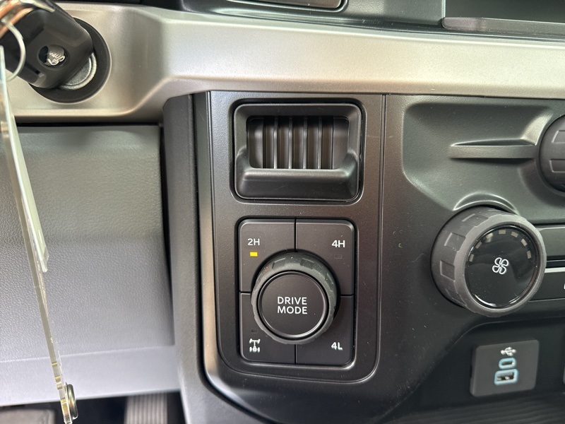 2025 Ford F-350 XL photo 28