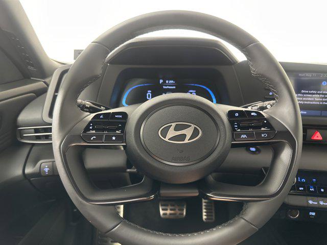 2025 Hyundai Elantra SEL Sport photo 11