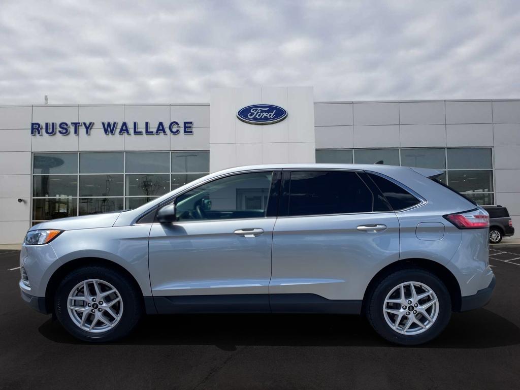2024 Ford Edge SEL's photo