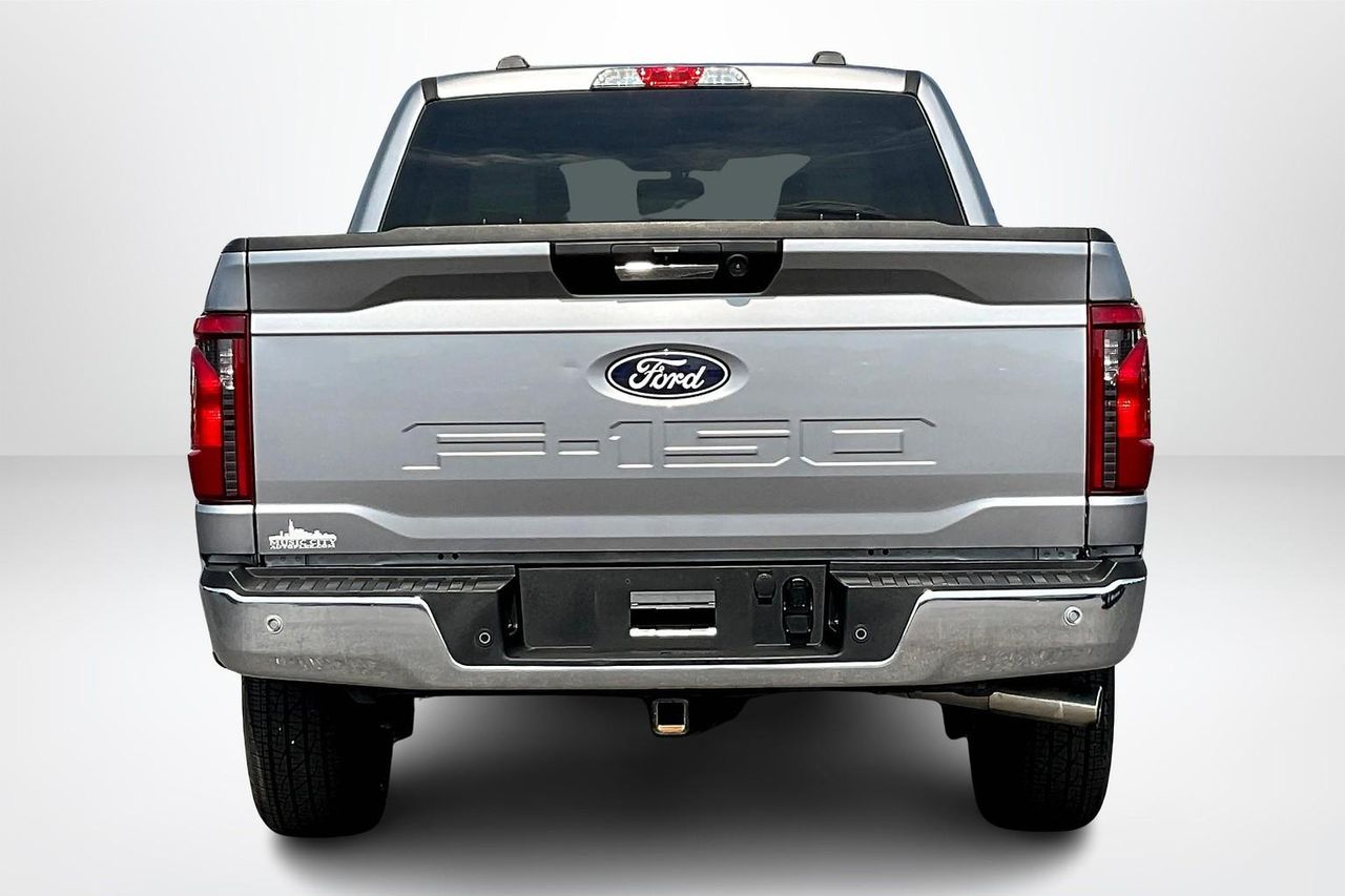 2024 Ford F-150 XLT photo 6