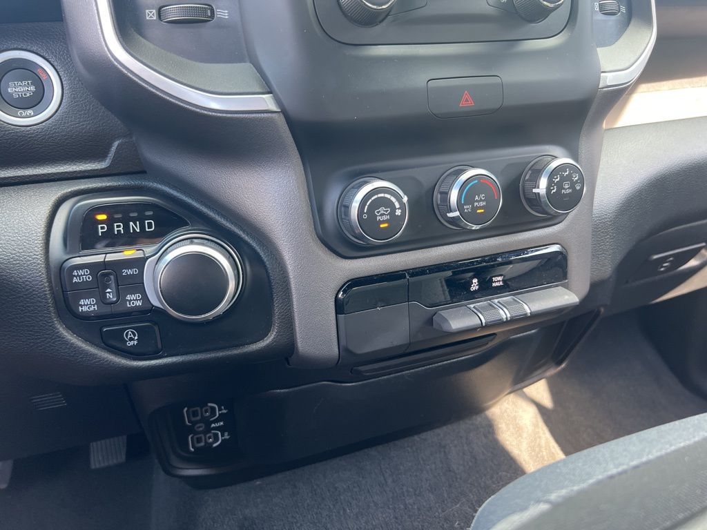 2021 Ram 1500 Big Horn Lone Star photo 28