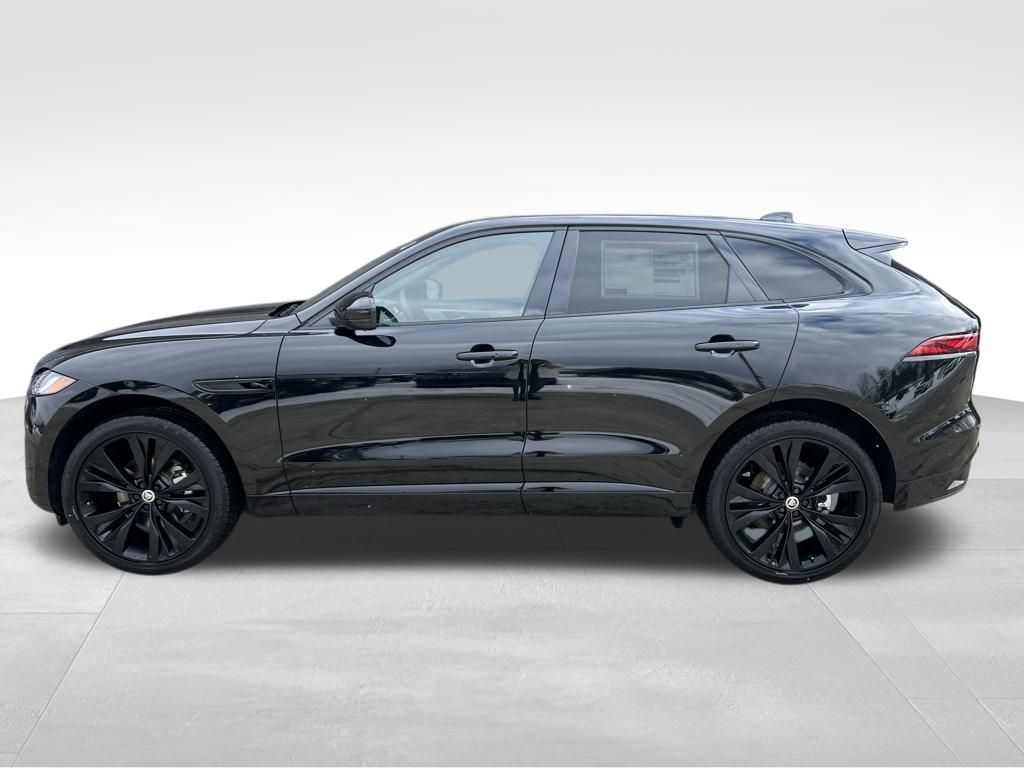 2025 Jaguar F-PACE P250 R-Dynamic S photo 3