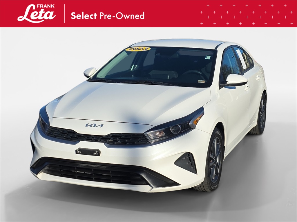 2023 Kia Forte LXS's photo