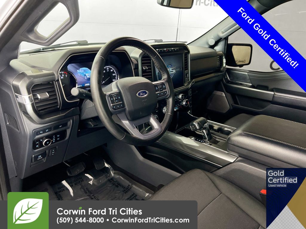 2023 Ford F-150 XLT photo 3