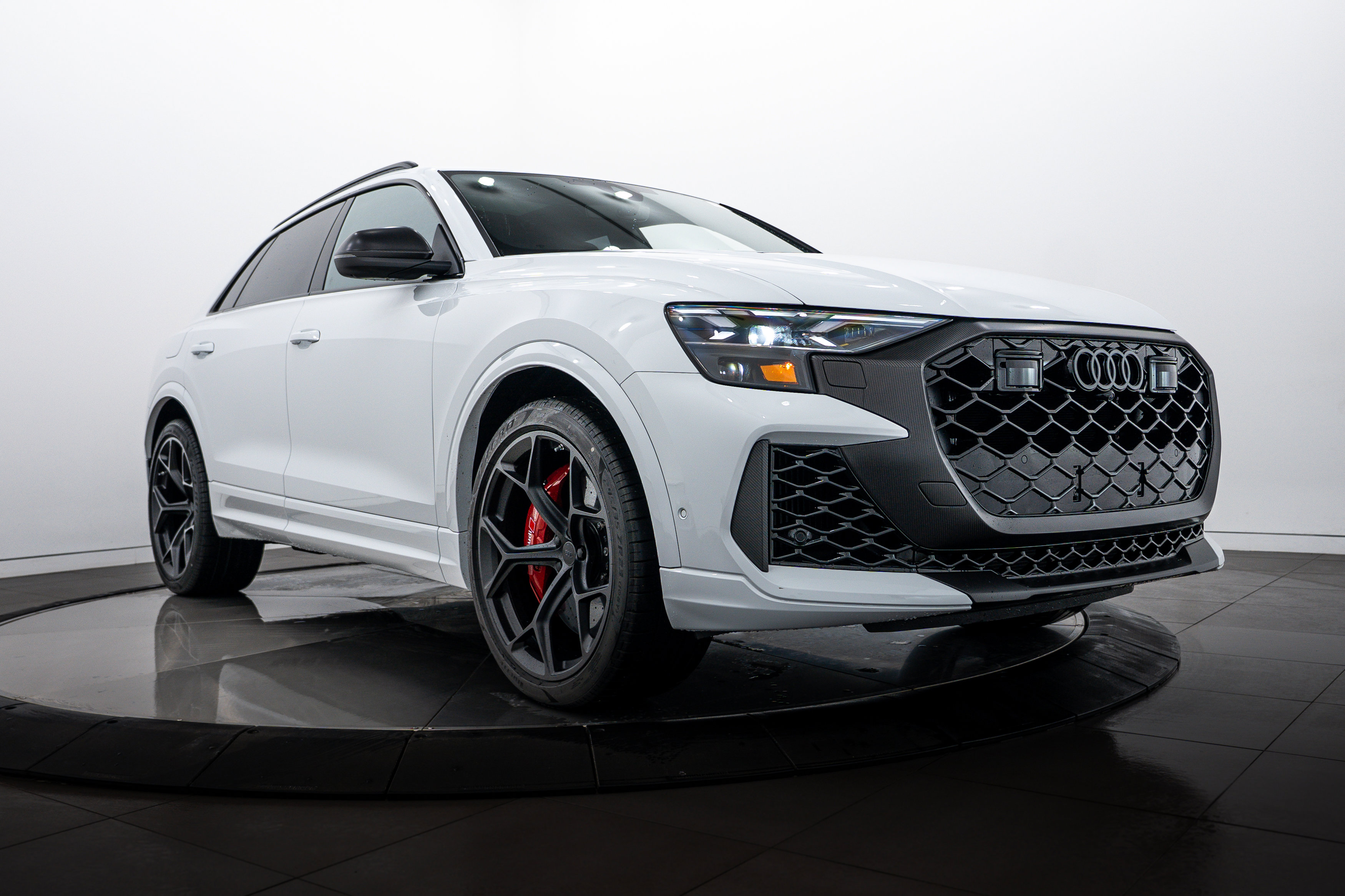 2026 Audi RS Q8 Base's photo