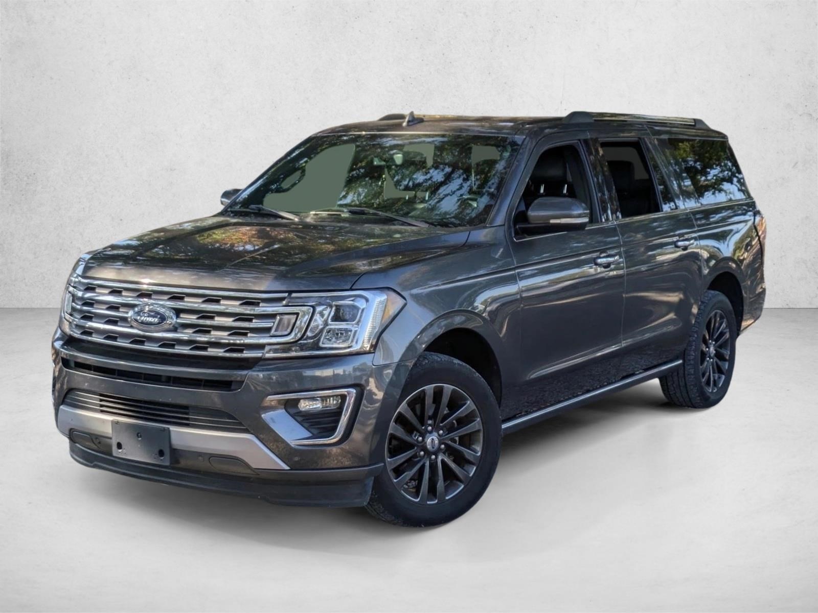 2021 Ford Expedition Limited's photo