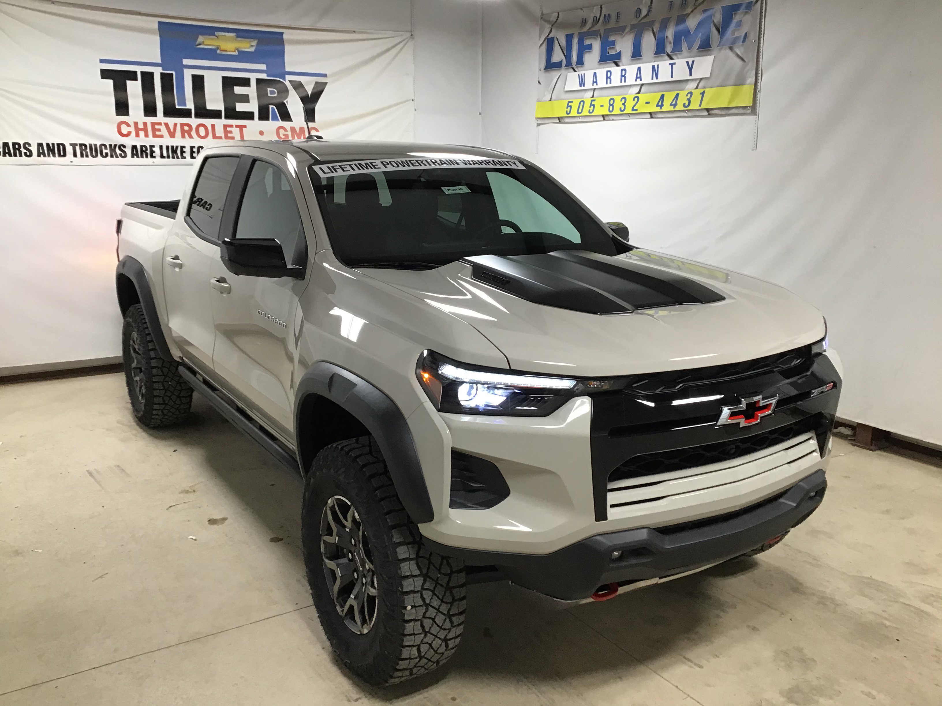 2026 Chevrolet Colorado ZR2's photo