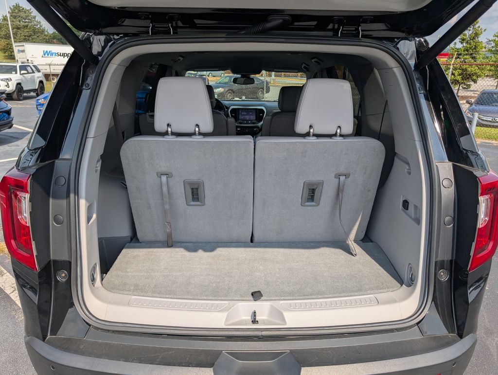 2023 Gmc Acadia SLT photo 4