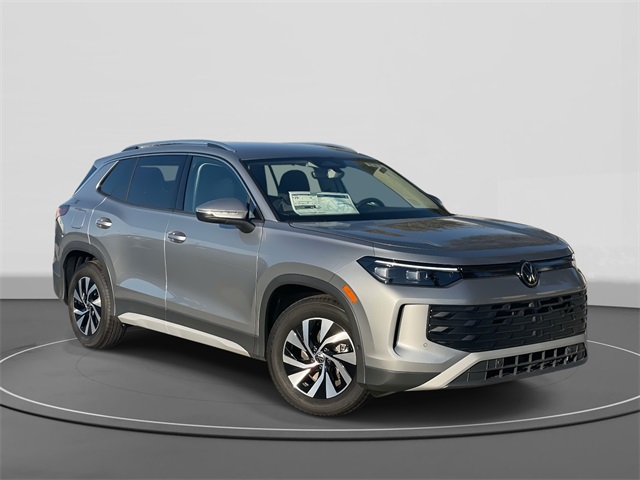 2026 Volkswagen Tiguan S's photo