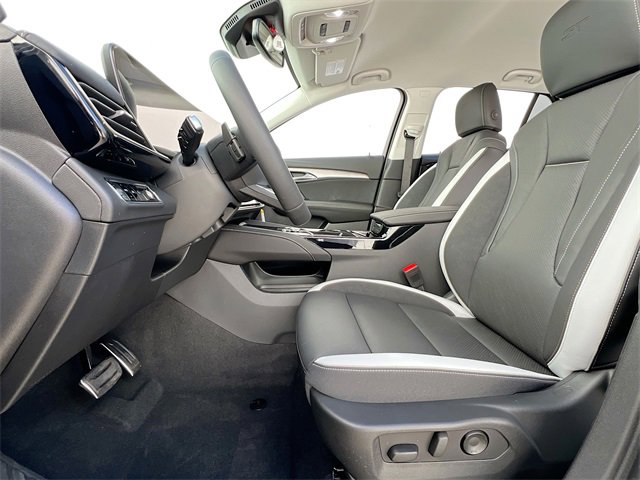 2025 Buick Envision Sport Touring photo 11