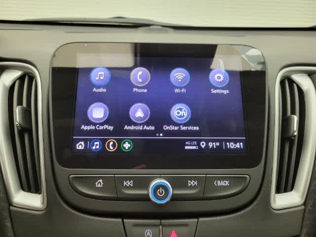 2025 Chevrolet Malibu LS photo 4