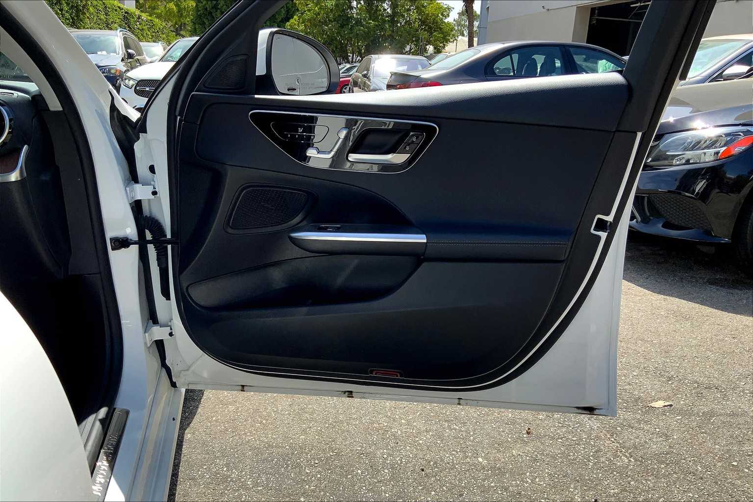 2022 Mercedes Benz C 300 photo 20
