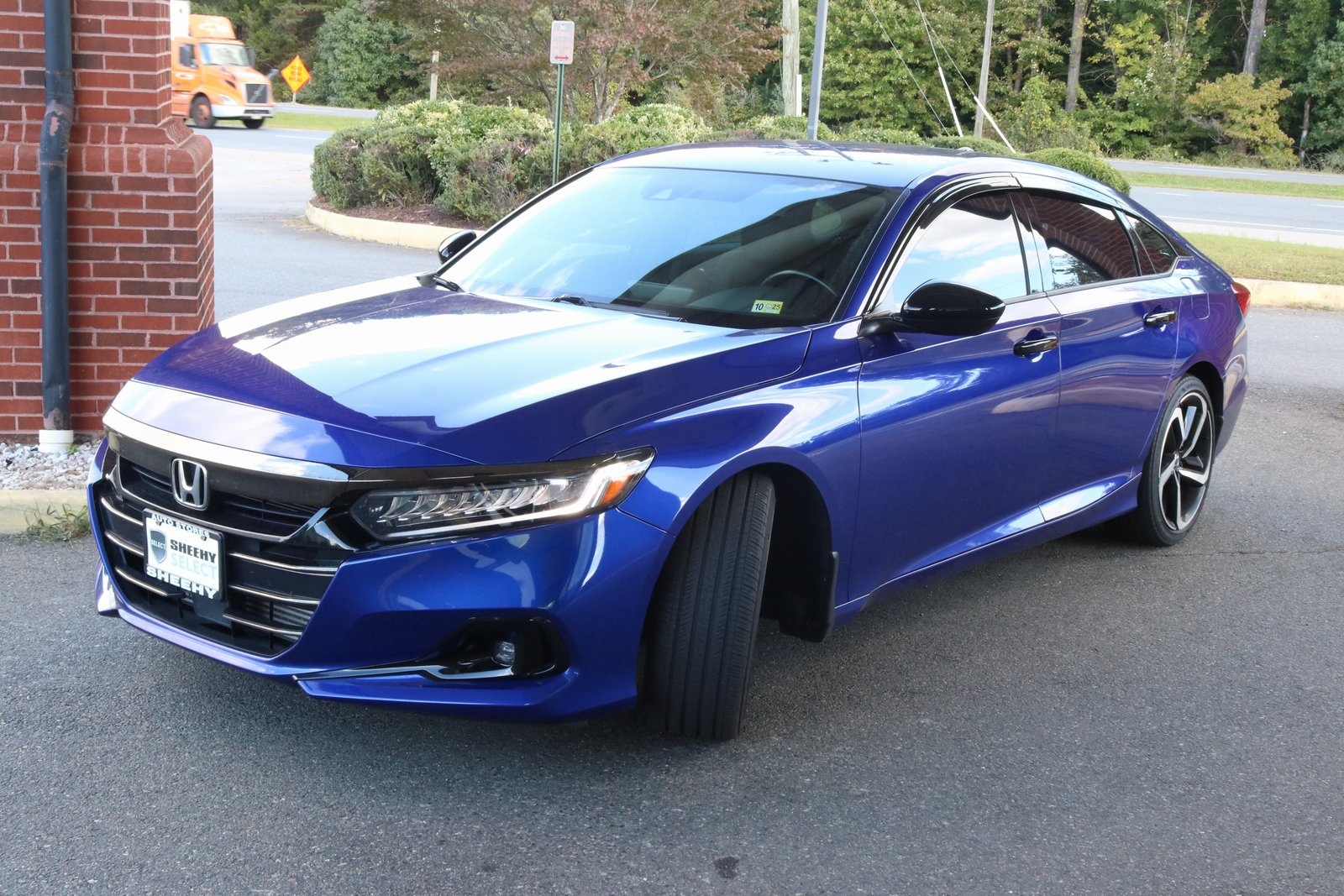 2022 Honda Accord Sport photo 3