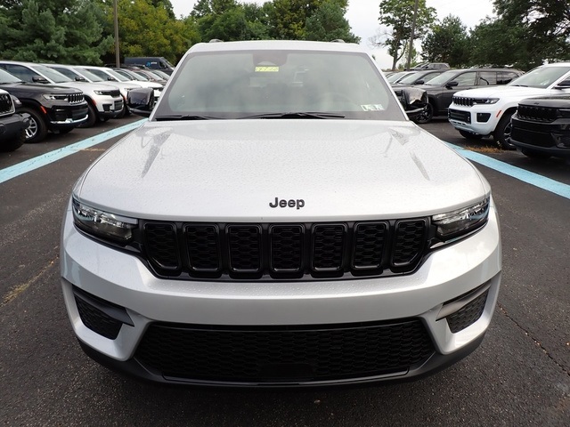 2025 Jeep Grand Cherokee Altitude X photo 7