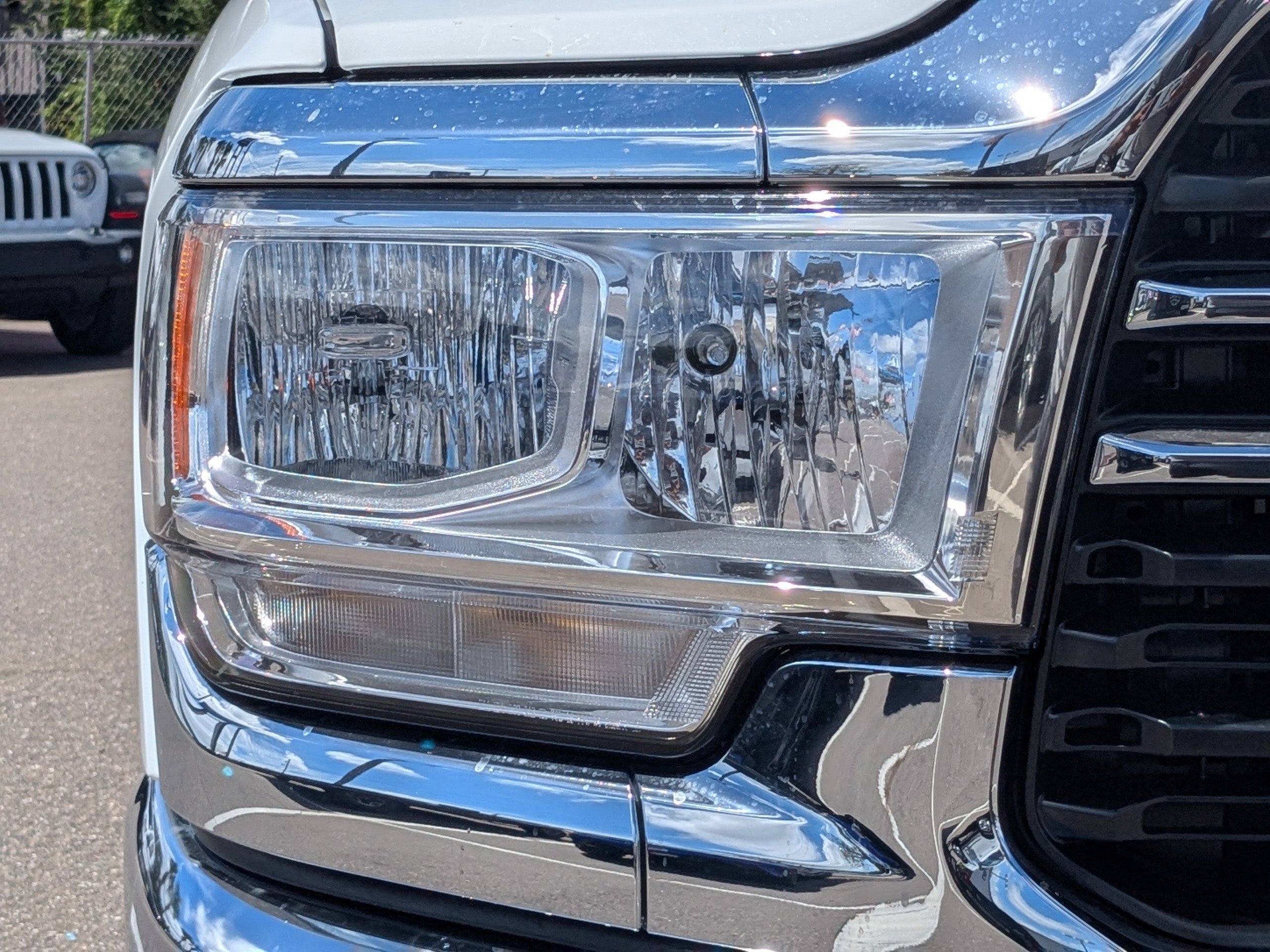 2024 Ram 2500 Big Horn photo 8
